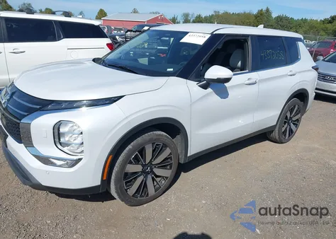 2025 Mitsubishi Outlander Se 2.5 S-Awc/Trail Edition S-Awc from USA, damaged, VIN JA4J4VA8XSZ020369